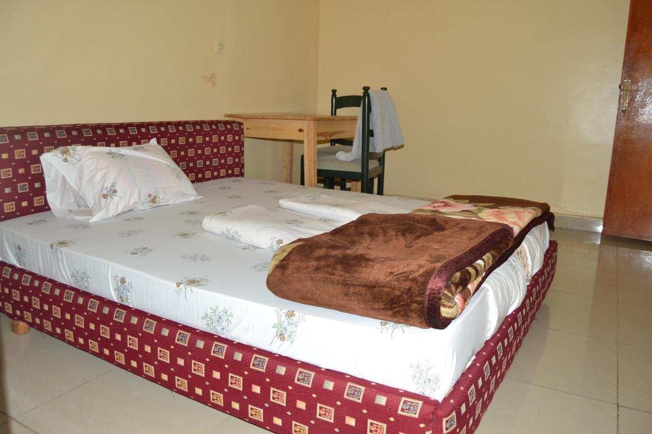 Happiness Star Motel Butare Екстериор снимка